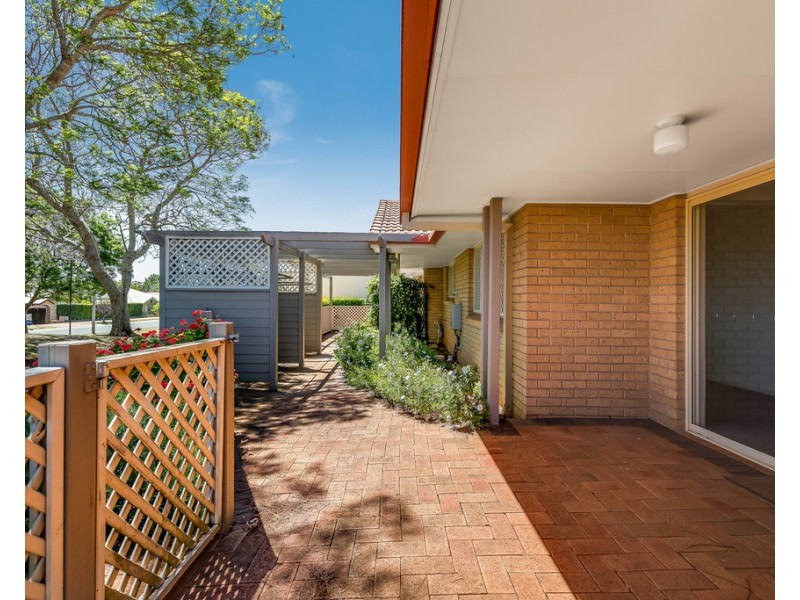 Villa 3 Glenfield Court, Middle Ridge QLD 4350