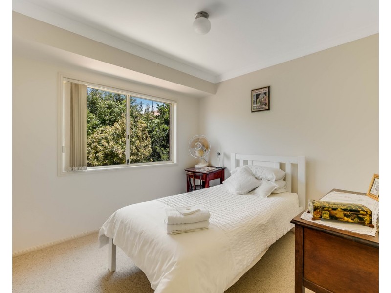 Villa 63 Glenfield Court, Middle Ridge QLD 4350