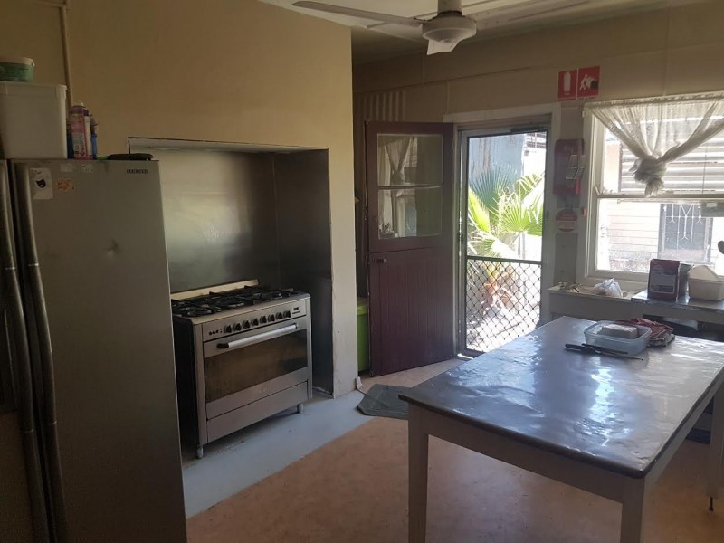 58 Tenterfield Street, Wallangarra QLD 4383