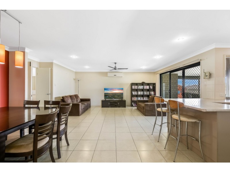 9 Pelling Court, Westbrook QLD 4350