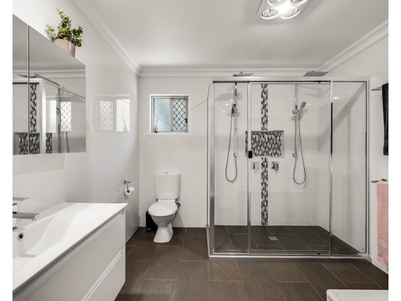 7 Scheske Street, Wilsonton QLD 4350