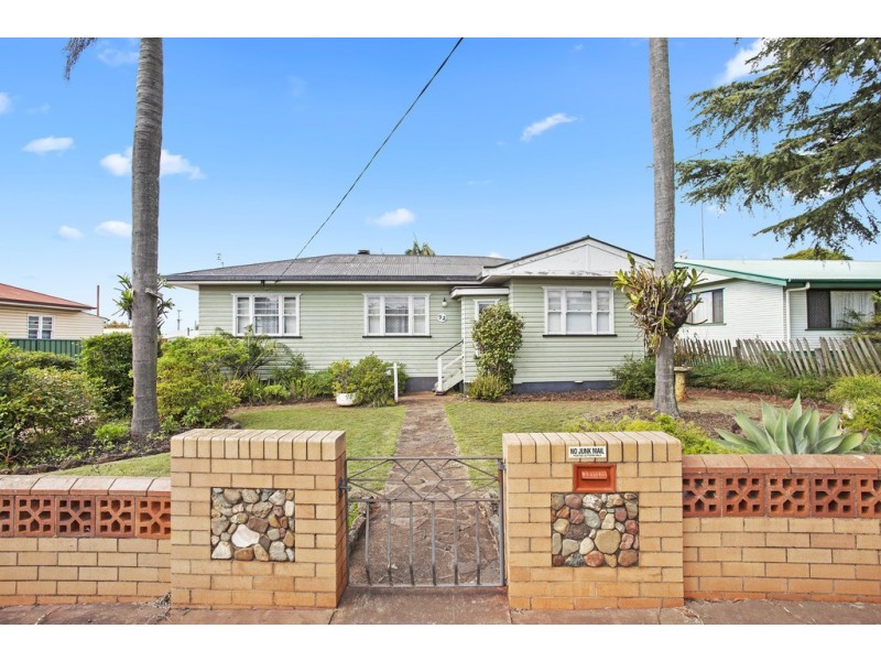 92 Drayton Road, Harristown QLD 4350