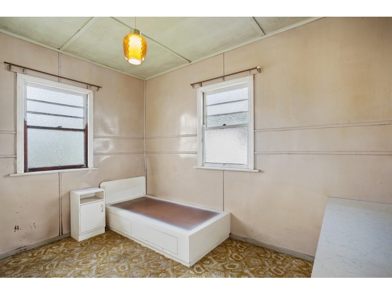 92 Drayton Road, Harristown QLD 4350