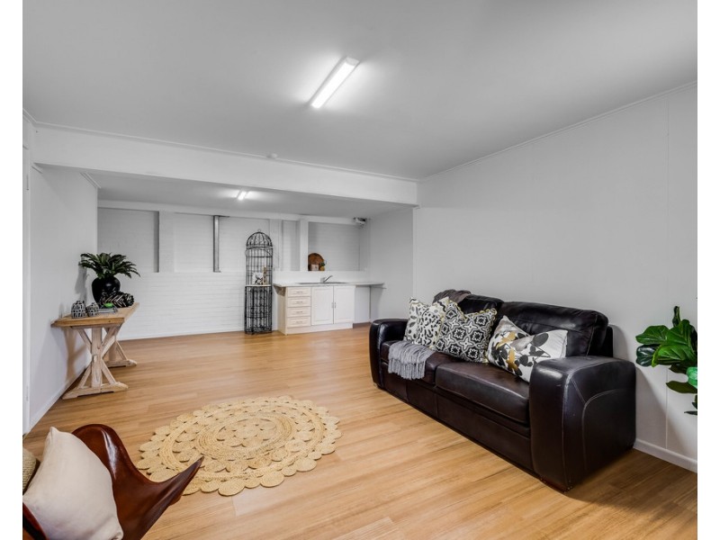 12 Cooloola Drive, Rangeville QLD 4350