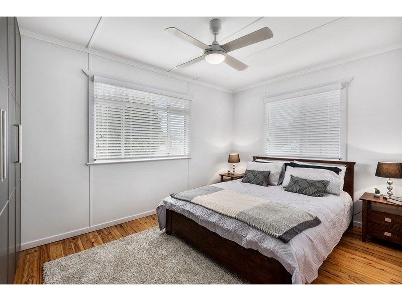 11 Talbot Street, Harristown QLD 4350