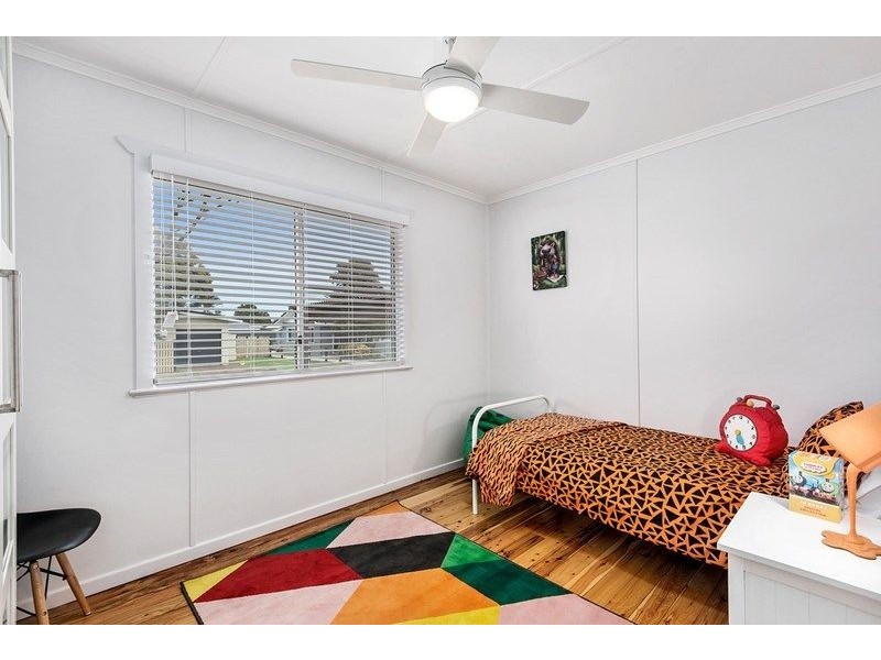 11 Talbot Street, Harristown QLD 4350