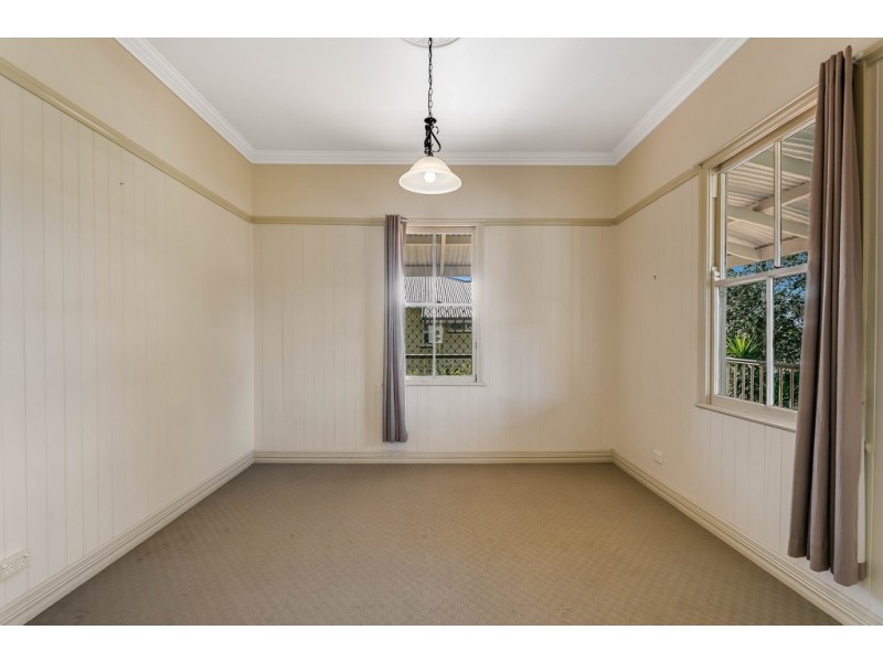 29 Lloyd Street, Harristown QLD 4350