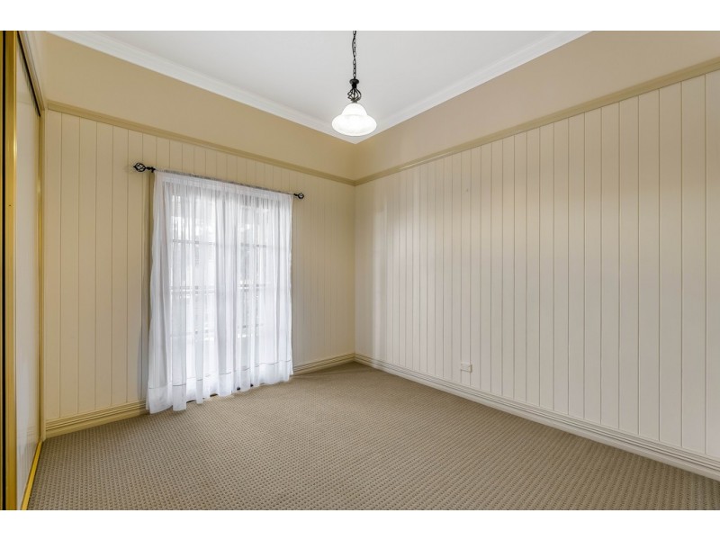 29 Lloyd Street, Harristown QLD 4350