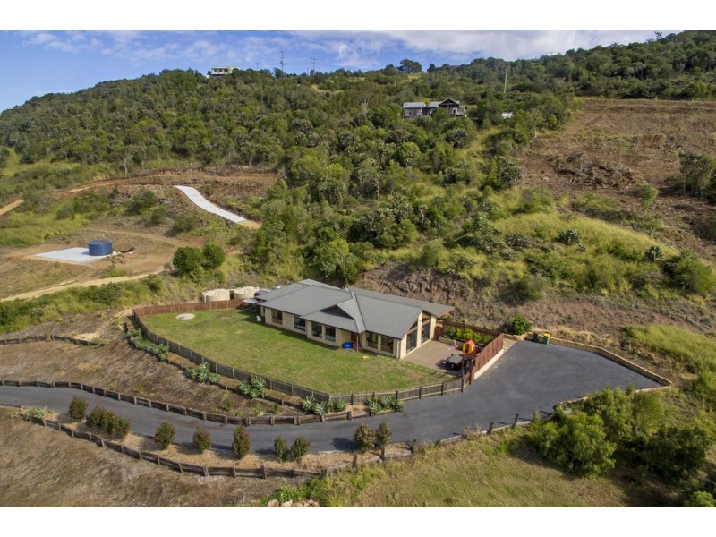 4 Lynda Court, Glencoe QLD 4352