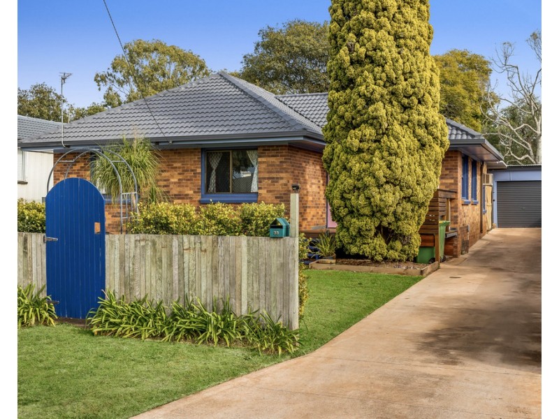 33 Justin Street, Harristown QLD 4350