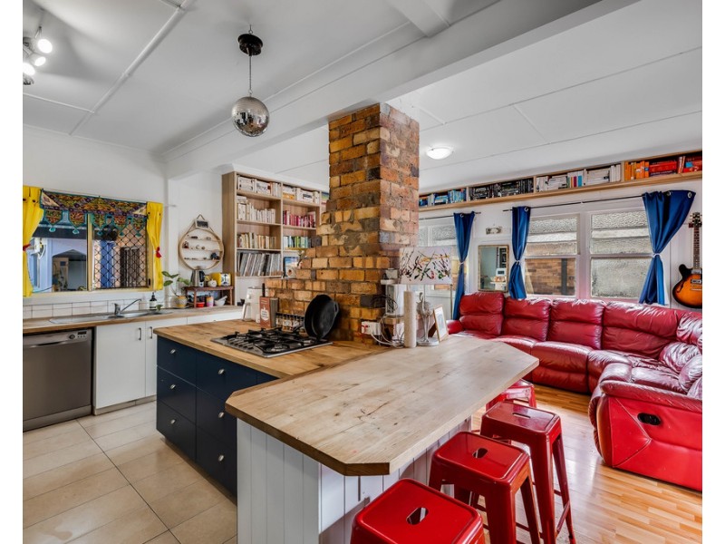 33 Justin Street, Harristown QLD 4350