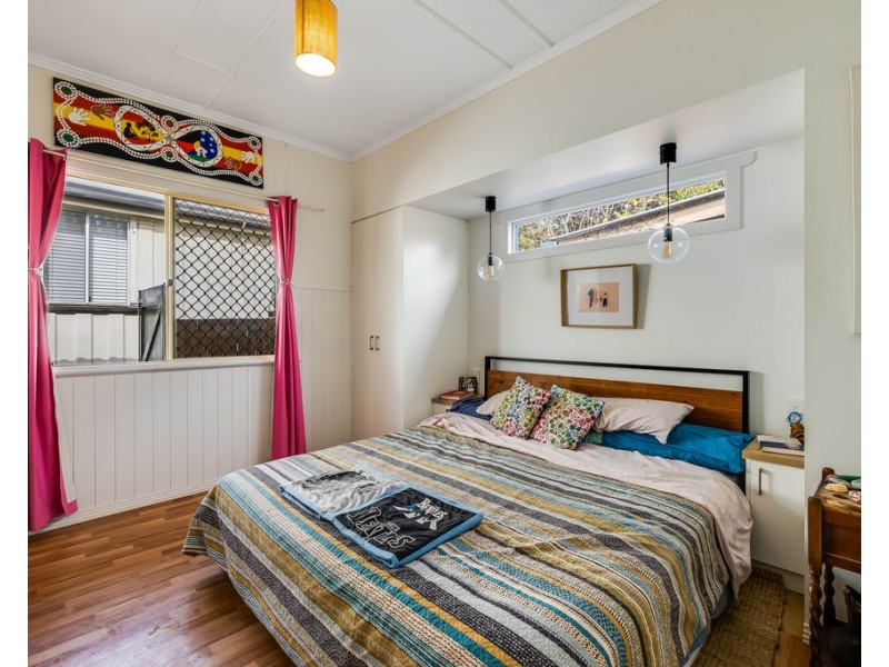 33 Justin Street, Harristown QLD 4350