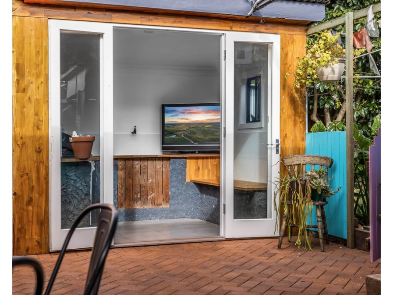 33 Justin Street, Harristown QLD 4350