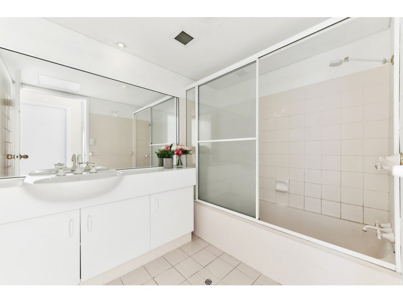 Apartment 1/80-82 Margaret Street, East Toowoomba QLD 4350