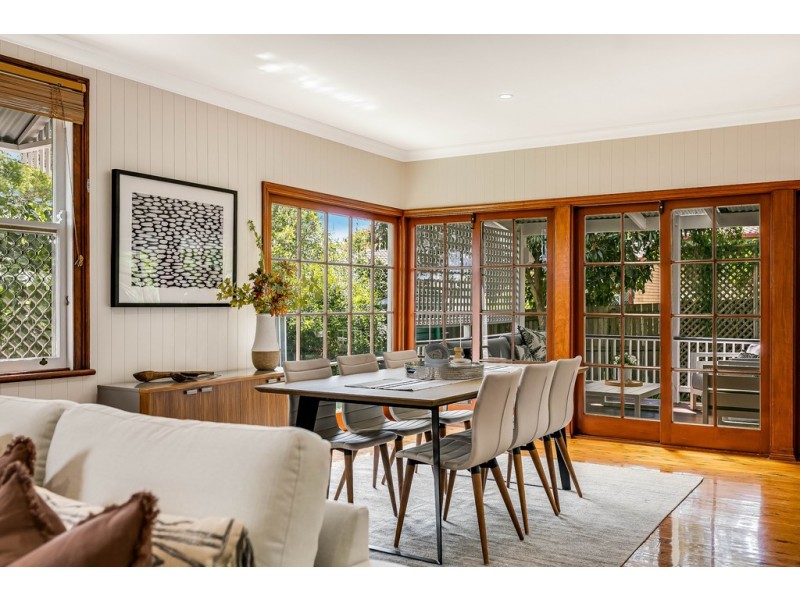 49 Ipswich Street, East Toowoomba QLD 4350