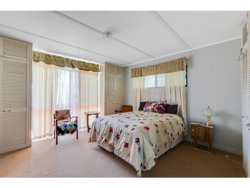 43 Paull Street, Wilsonton QLD 4350