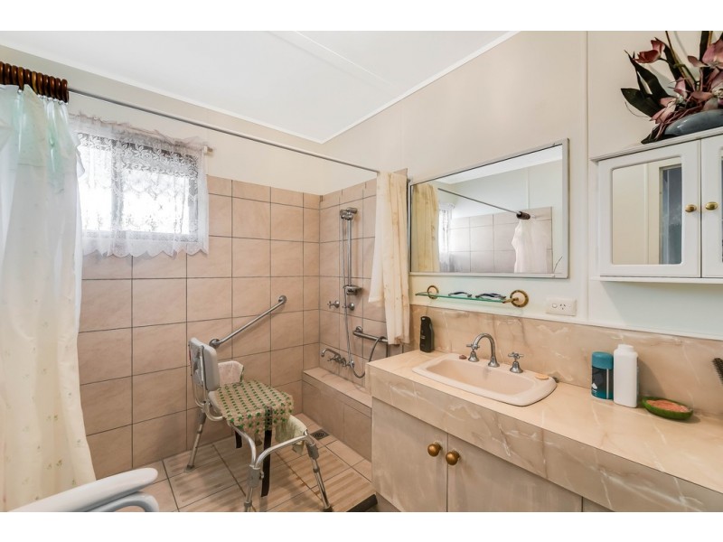 43 Paull Street, Wilsonton QLD 4350