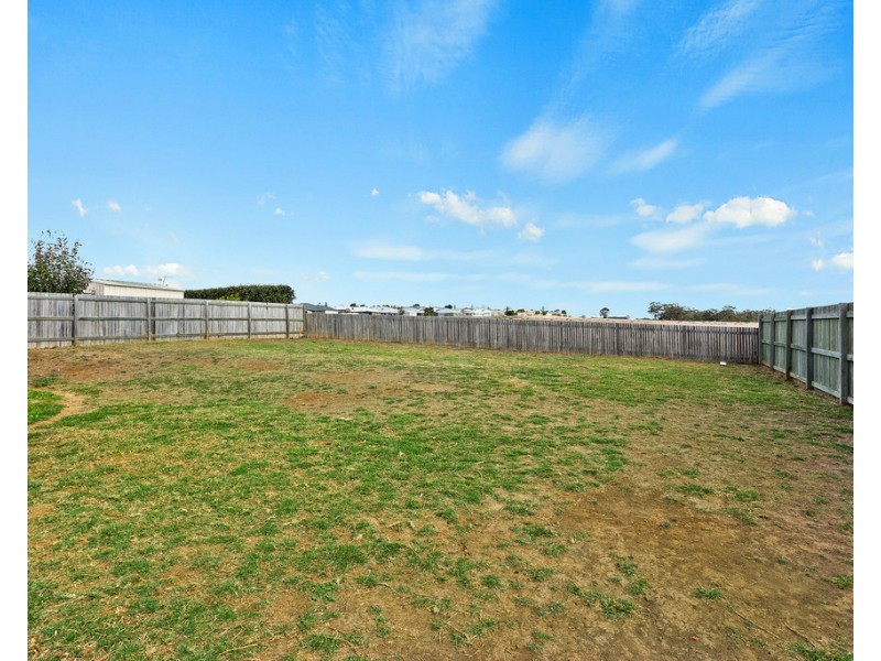 17 Goshawk Drive, Kleinton QLD 4352