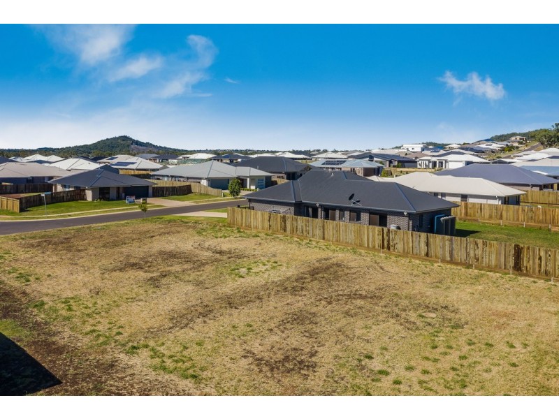 36 Kellett Drive, Westbrook QLD 4350