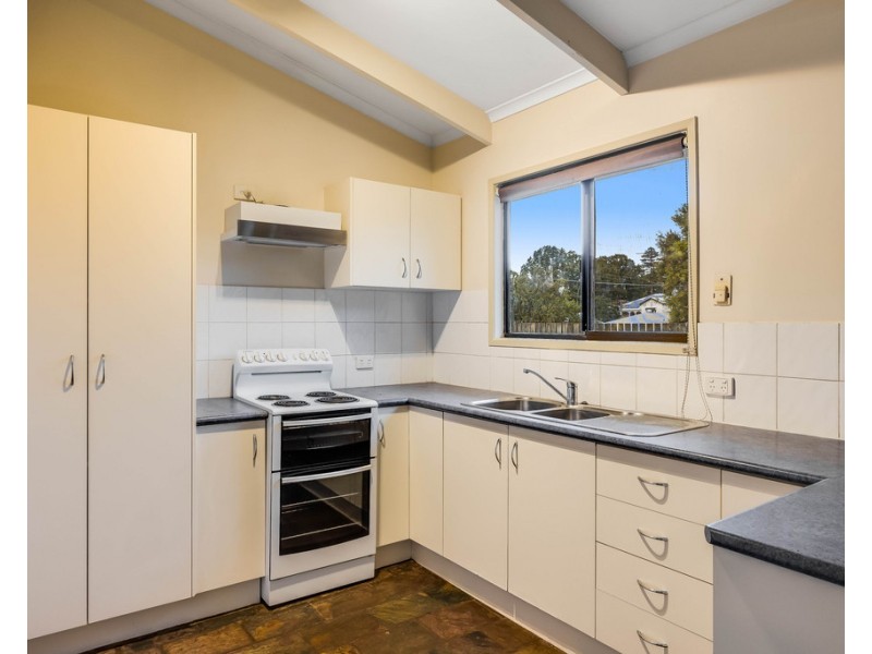 6 Boland Street, North Toowoomba QLD 4350