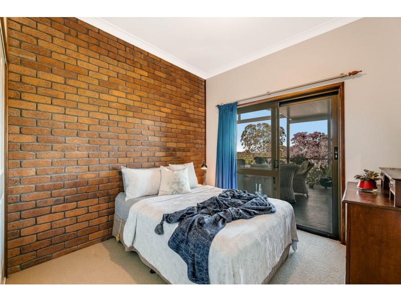 18 Nichols Road, Highfields QLD 4352