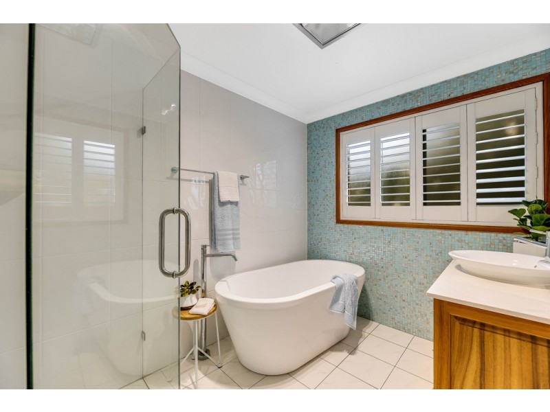 18 Nichols Road, Highfields QLD 4352