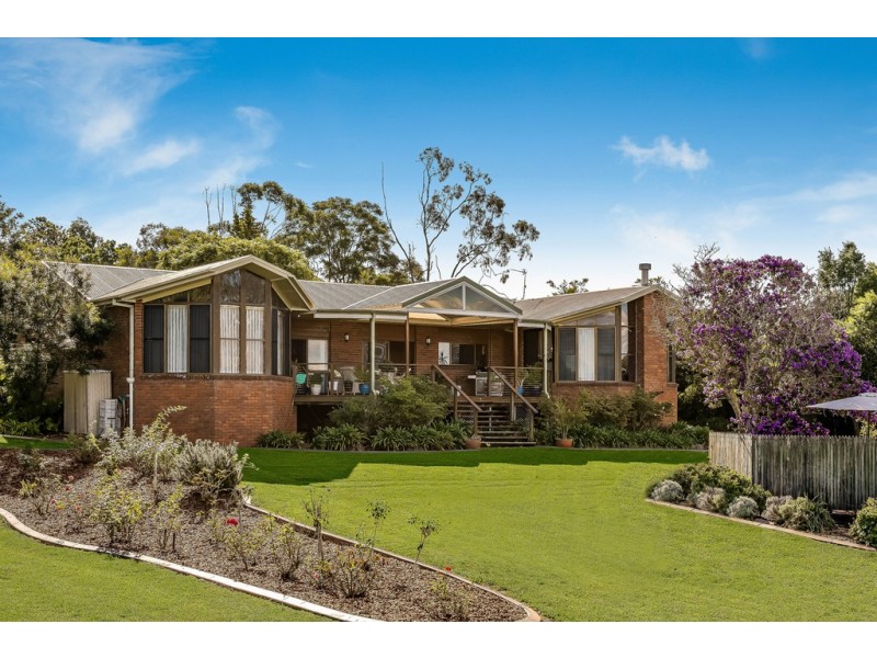 18 Nichols Road, Highfields QLD 4352