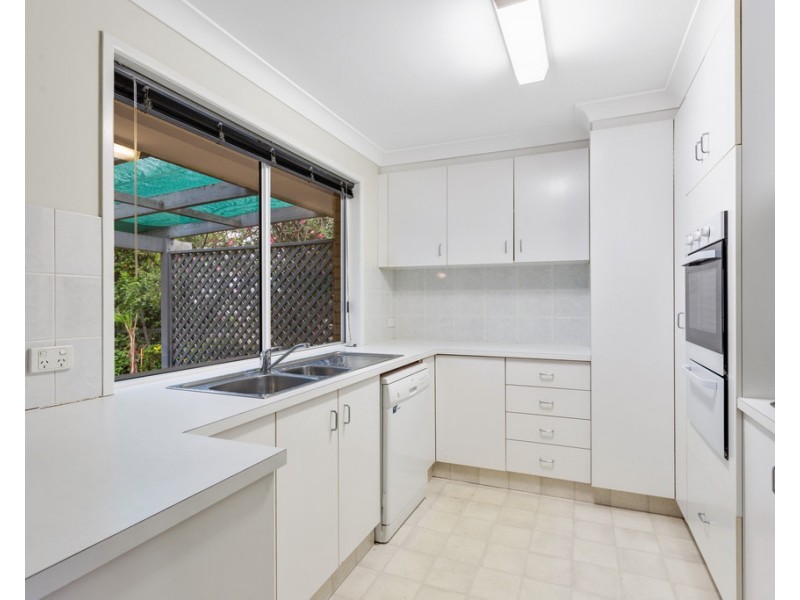 13 Armstrong Street, Wilsonton QLD 4350