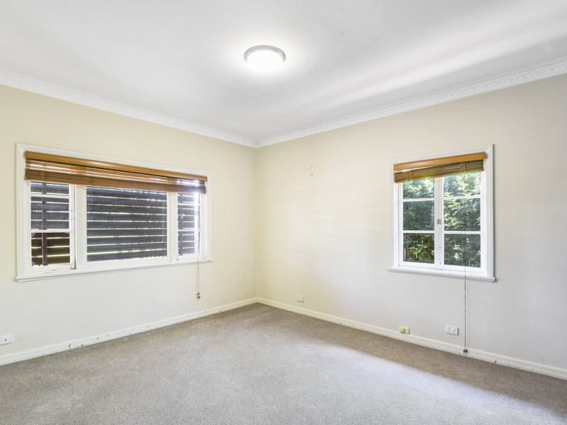 32 Long Street, Rangeville QLD 4350