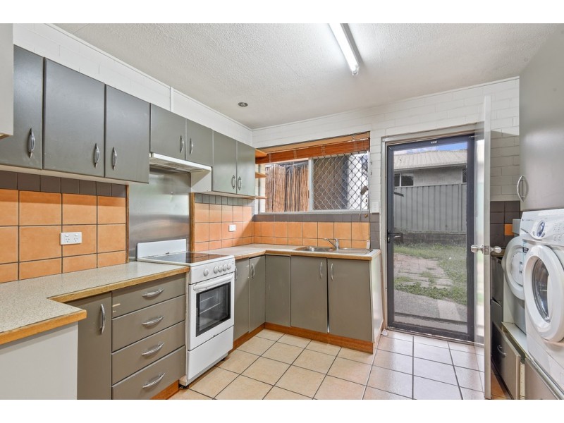 1/25 Chilcote Street, North Toowoomba QLD 4350