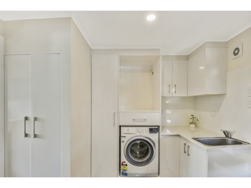 20 Skehan Street, Centenary Heights QLD 4350