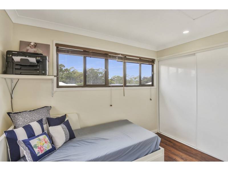 20 Skehan Street, Centenary Heights QLD 4350