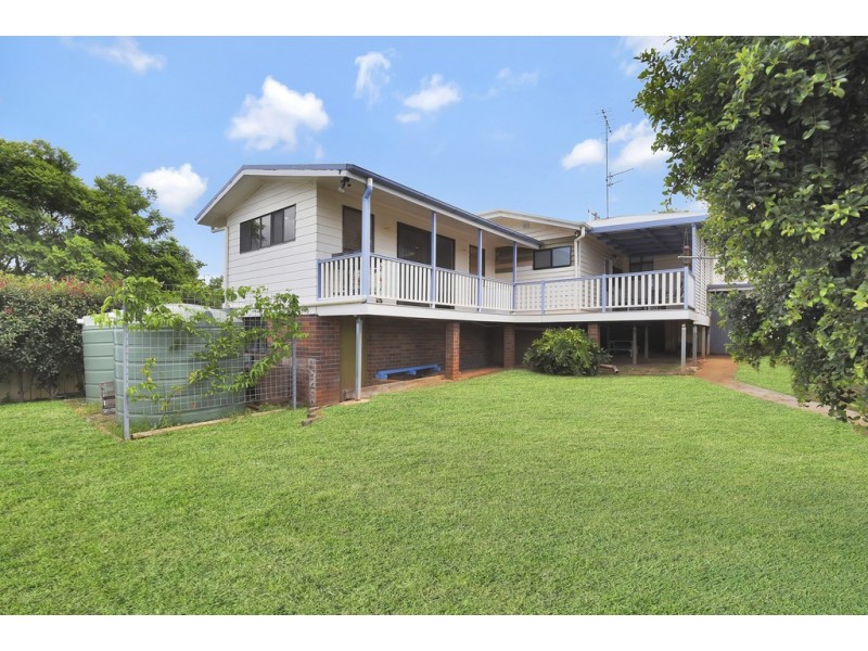 20 Skehan Street, Centenary Heights QLD 4350