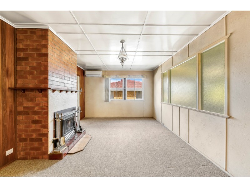 149 Alderley Street, Centenary Heights QLD 4350