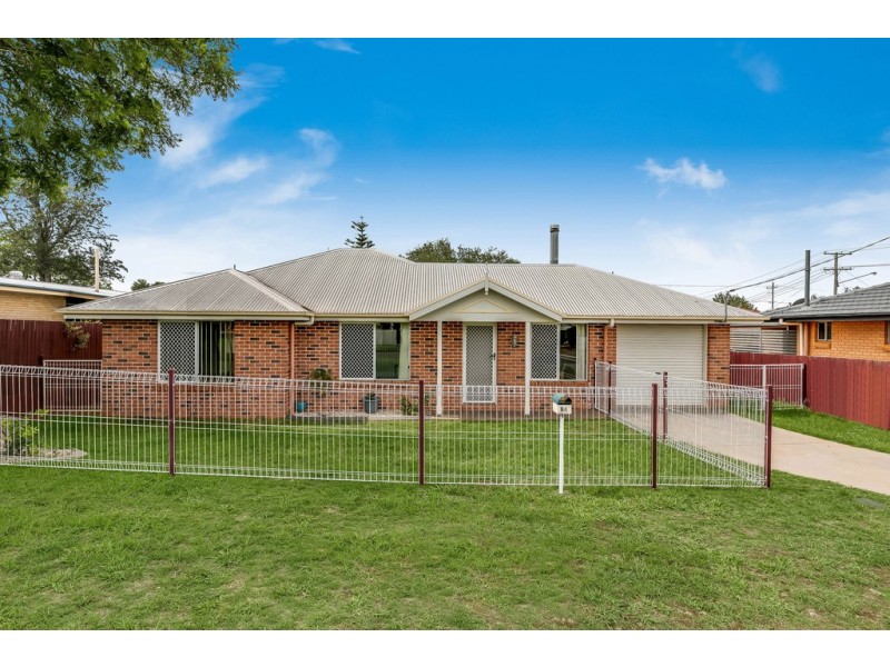 1a Eileen Street, Harristown QLD 4350