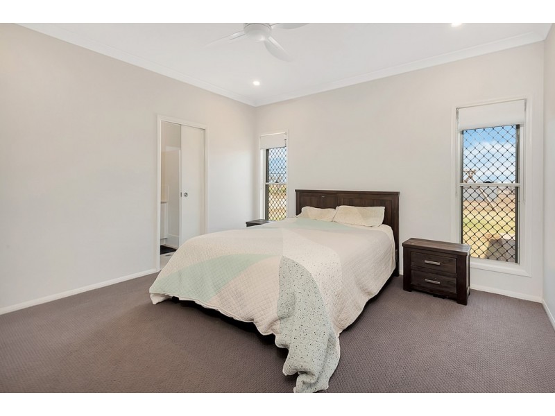 51 Southern Cross Drive, Kingsthorpe QLD 4400