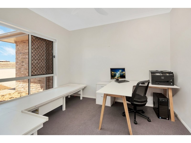 51 Southern Cross Drive, Kingsthorpe QLD 4400