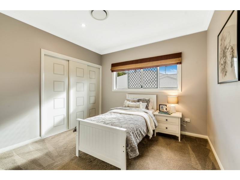 2 Colman Drive, Middle Ridge QLD 4350