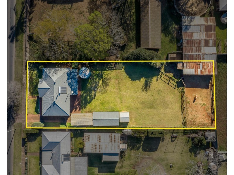 259 Taylor Street, Wilsonton QLD 4350