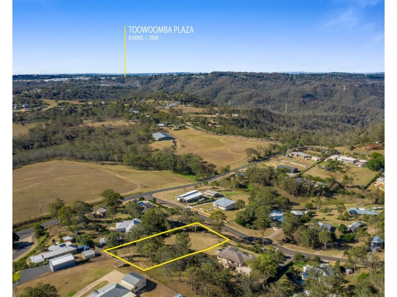 6 Rangeview Drive, Top Camp QLD 4350