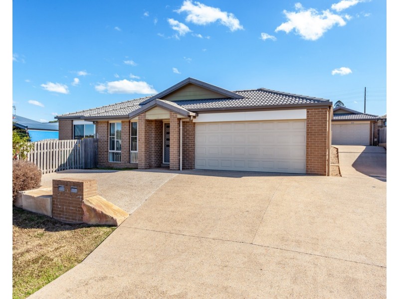 Unit 2/3 Paperbark Drive, Glenvale QLD 4350