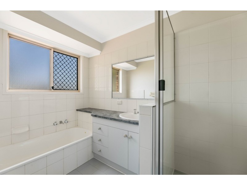 16 Ware Court, Darling Heights QLD 4350