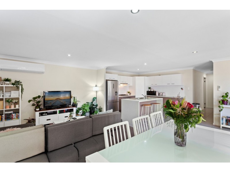 Unit 2/3 Paperbark Drive, Glenvale QLD 4350