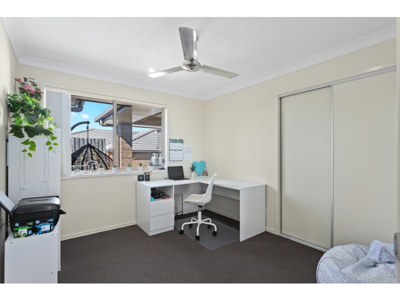 Unit 2/3 Paperbark Drive, Glenvale QLD 4350