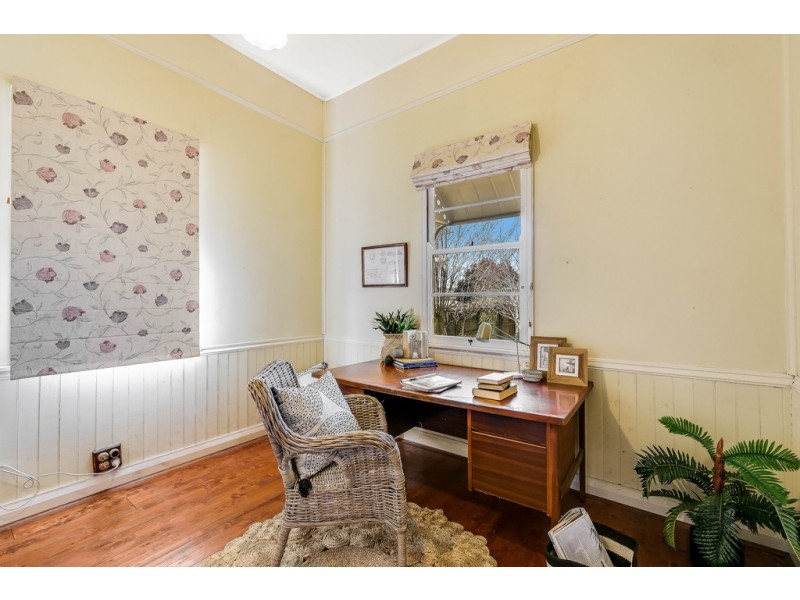 210 Hume Street, South Toowoomba QLD 4350