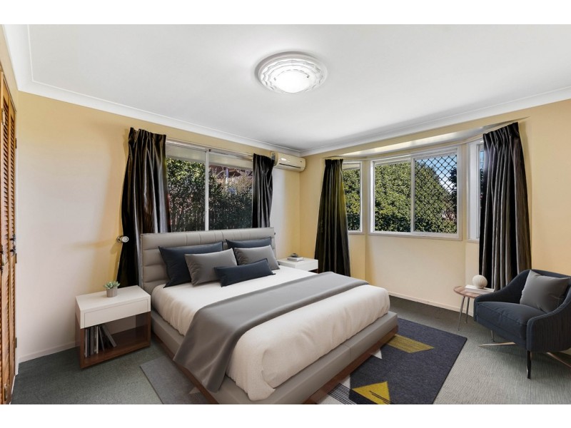 19 Hinkler Crescent, Wilsonton QLD 4350