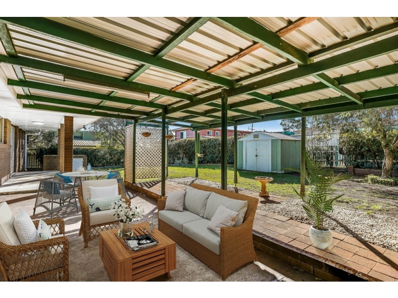 19 Hinkler Crescent, Wilsonton QLD 4350