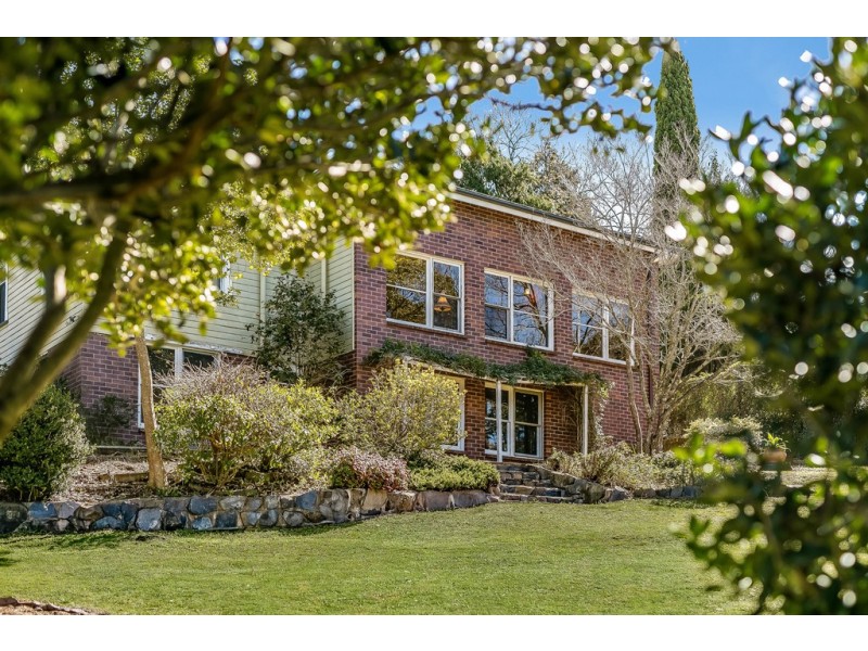 10 Dawnie Street, East Toowoomba QLD 4350