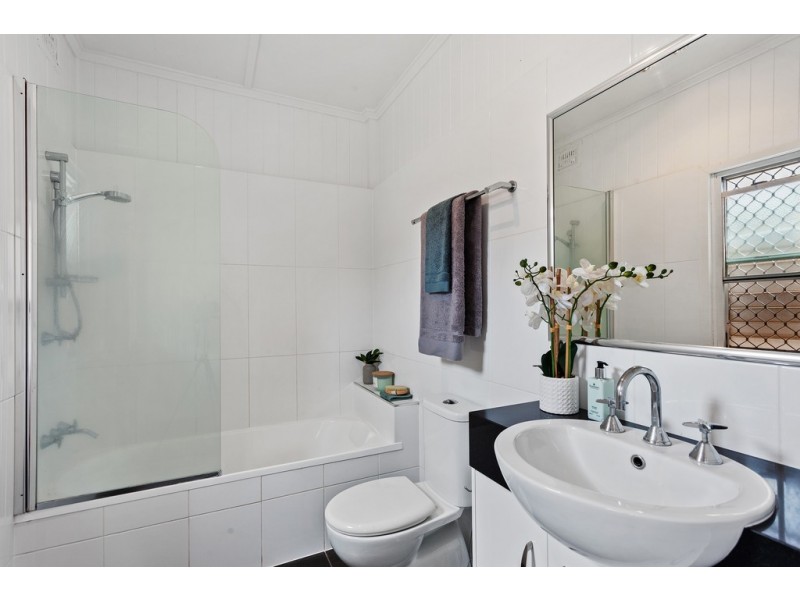 35 Searle Street, South Toowoomba QLD 4350