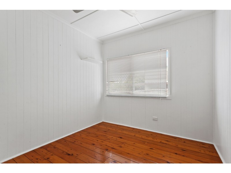 35 Searle Street, South Toowoomba QLD 4350